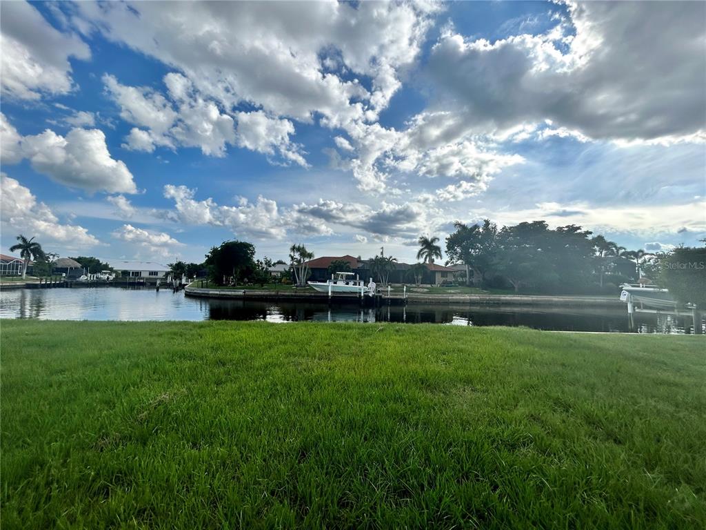 2275 EL CERITO CT, PUNTA GORDA, FL — photo 3 of 13