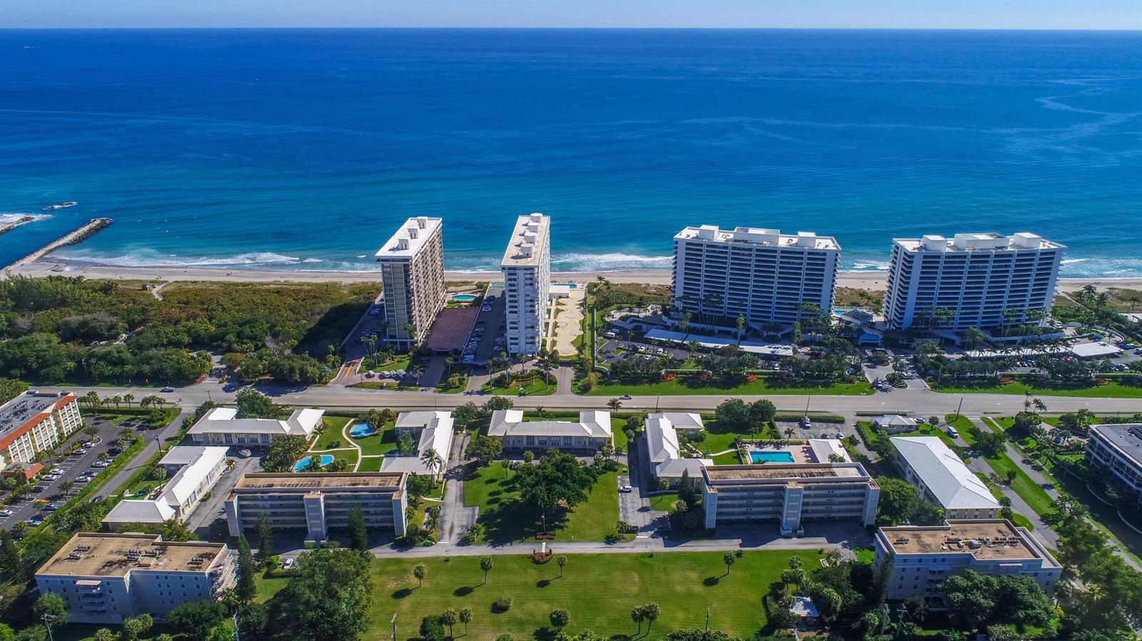 950 De Soto Road # 2b, Boca Raton FL 33432