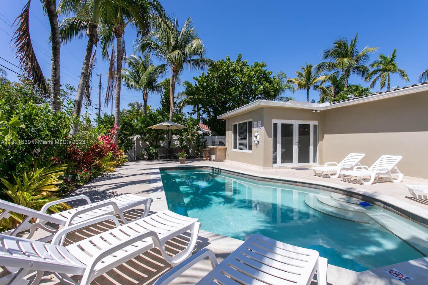 1120 N 13th Terrace, Hollywood FL 33019