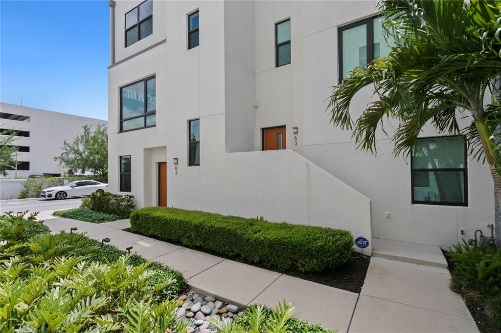2511 N GRADY AVENUE UNIT 63