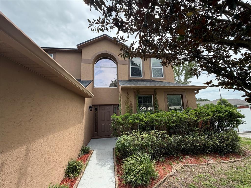 568 DOMINISH ESTATES DRIVE, APOPKA, FL — photo 2 of 30