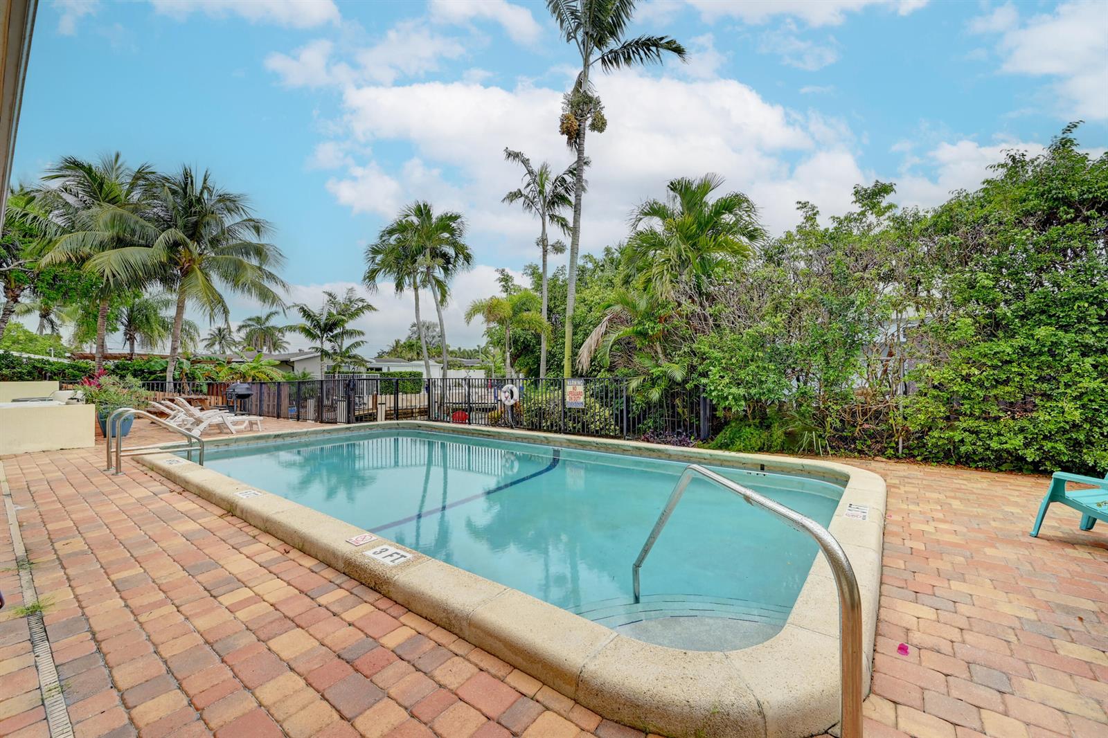 410 SW 15th Street # 206, Pompano Beach FL 33060