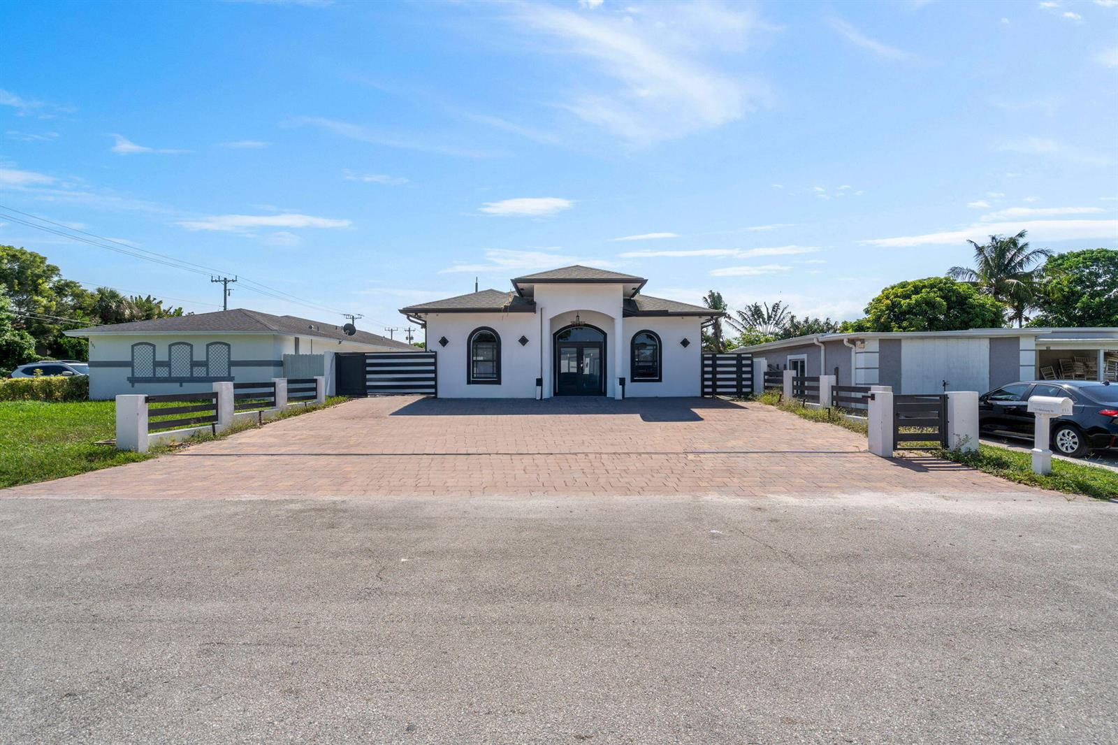 725 Mercury Street, West Palm Beach FL 33406