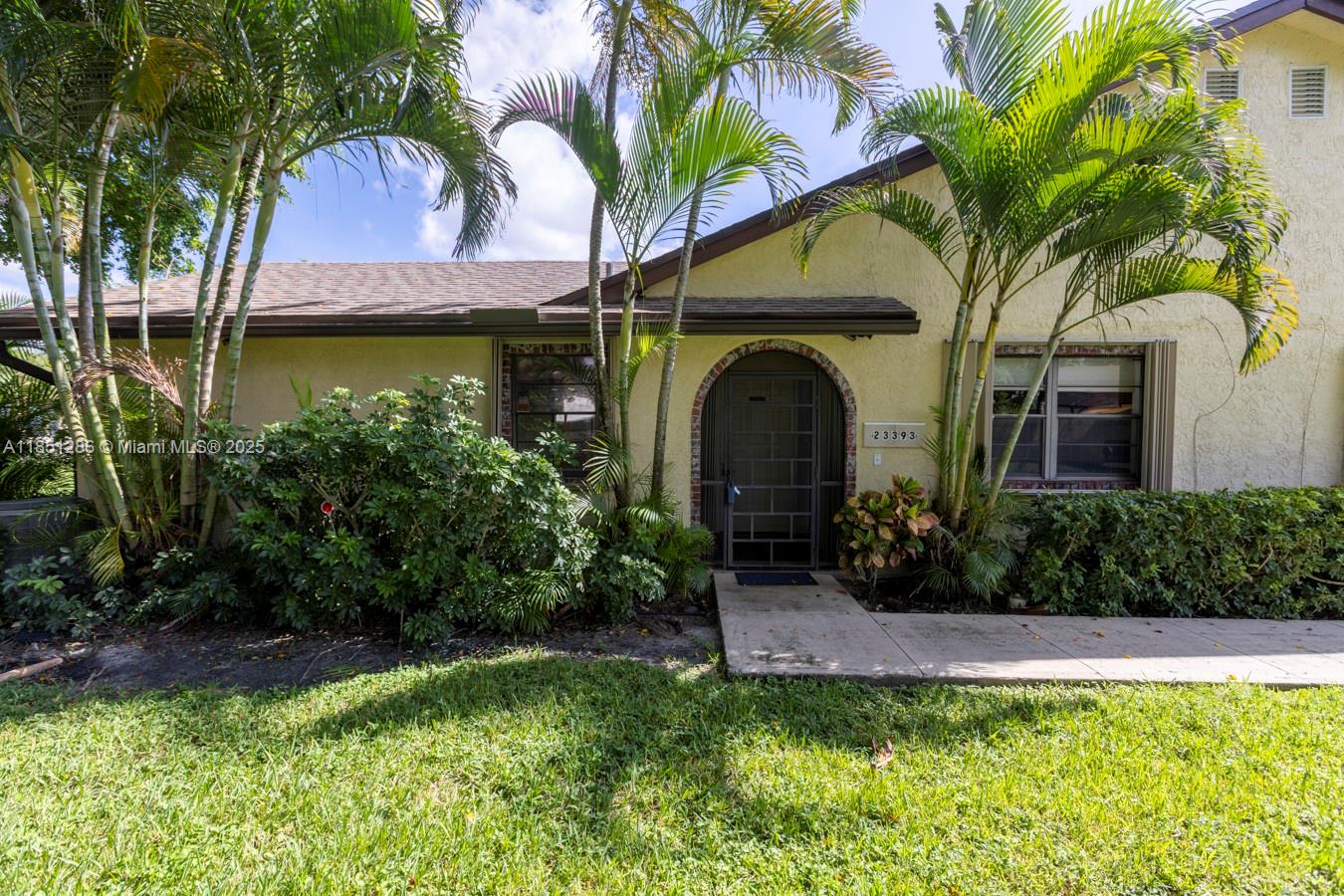 23393 Barlake Dr, Boca Raton FL 33433