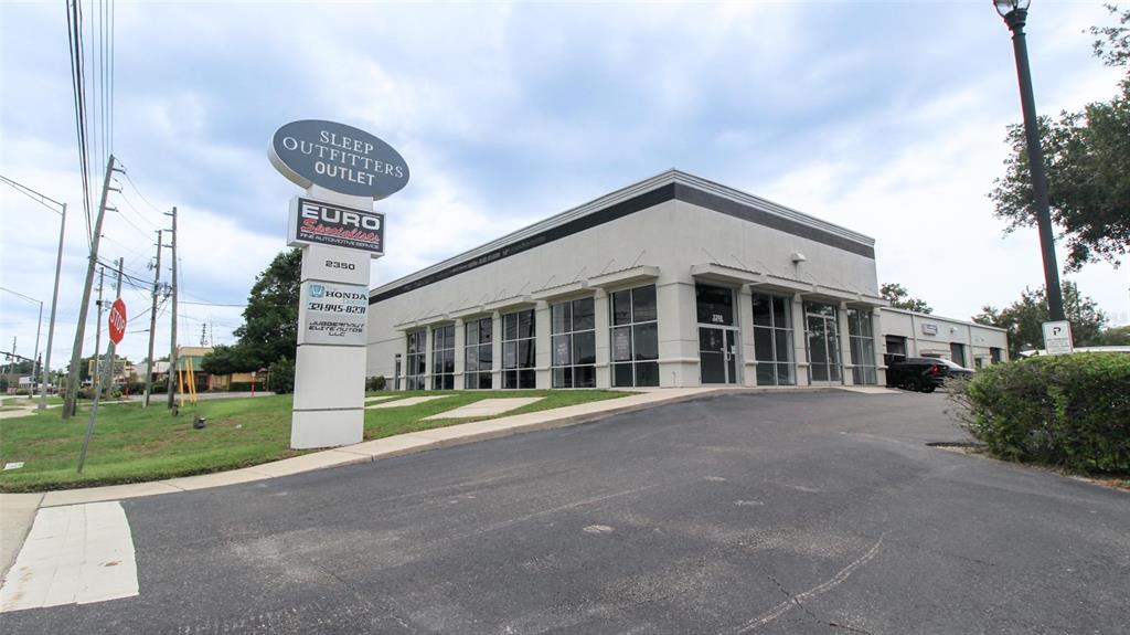 2350 S US HIGHWAY 17 92