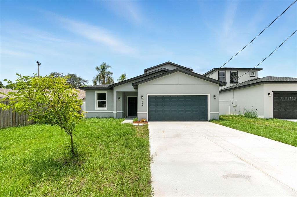 302 LUCILE WAY