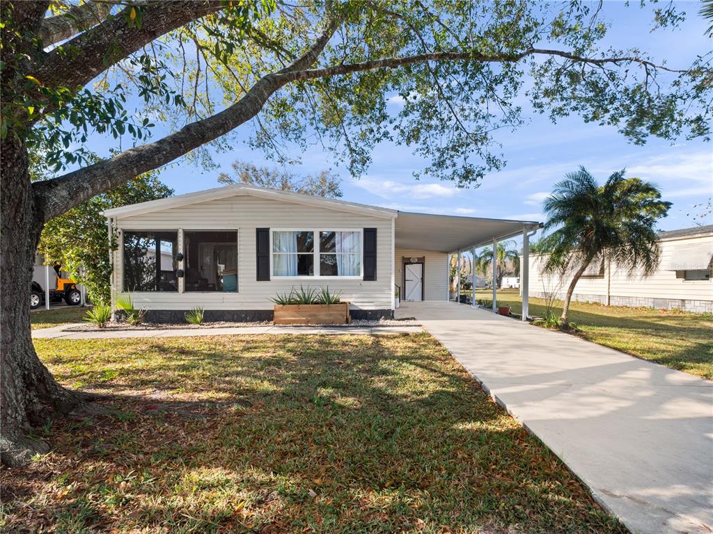 216 ELLSWORTH DRIVE