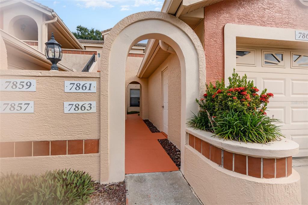 7863 SUGAR BEND DRIVE UNIT 7863