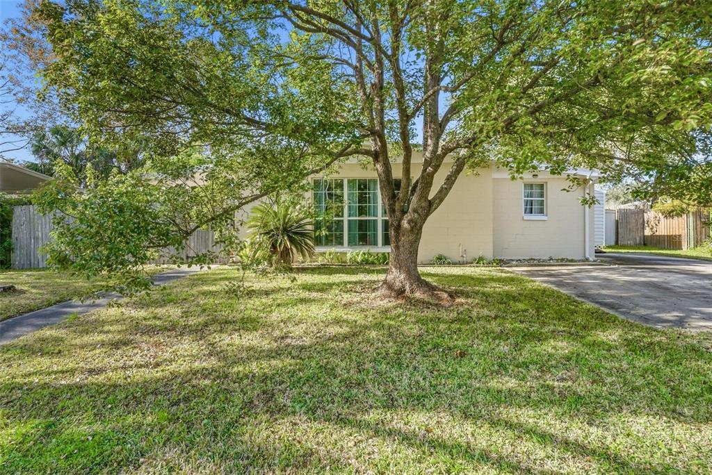 1532 ZINNIA DRIVE