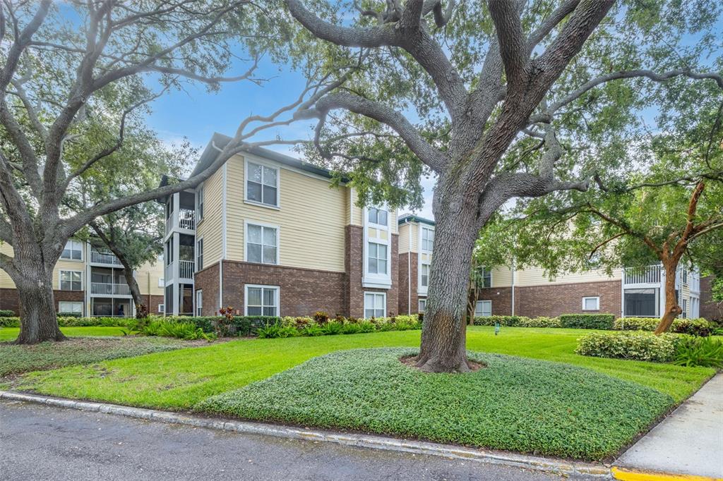 10020 STRAFFORD OAK COURT UNIT 921