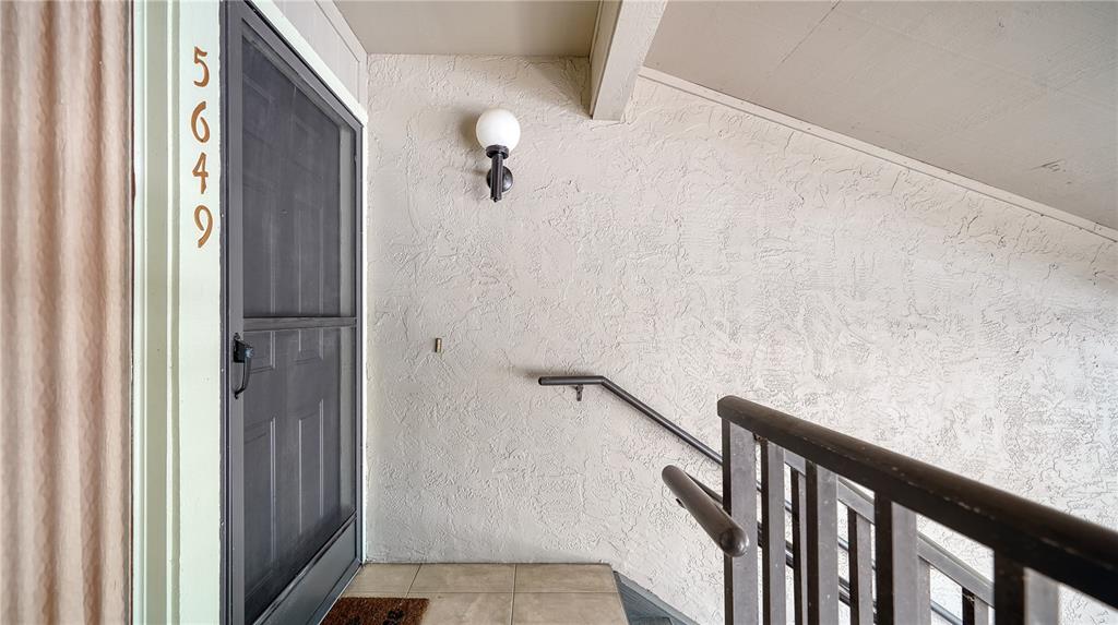 5649 SUMMER SIDE LANE UNIT 41B, SARASOTA, FL — photo 2 of 30