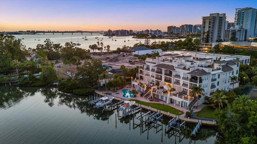 888 S ORANGE AVENUE UNIT 2C