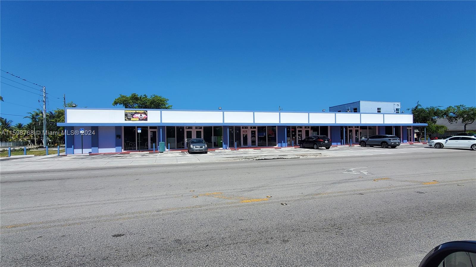 12641 NW 17th Ave, North Miami FL 33167