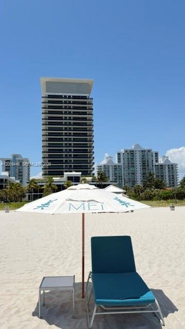 5875 Collins Ave # 708, Miami Beach FL 33140