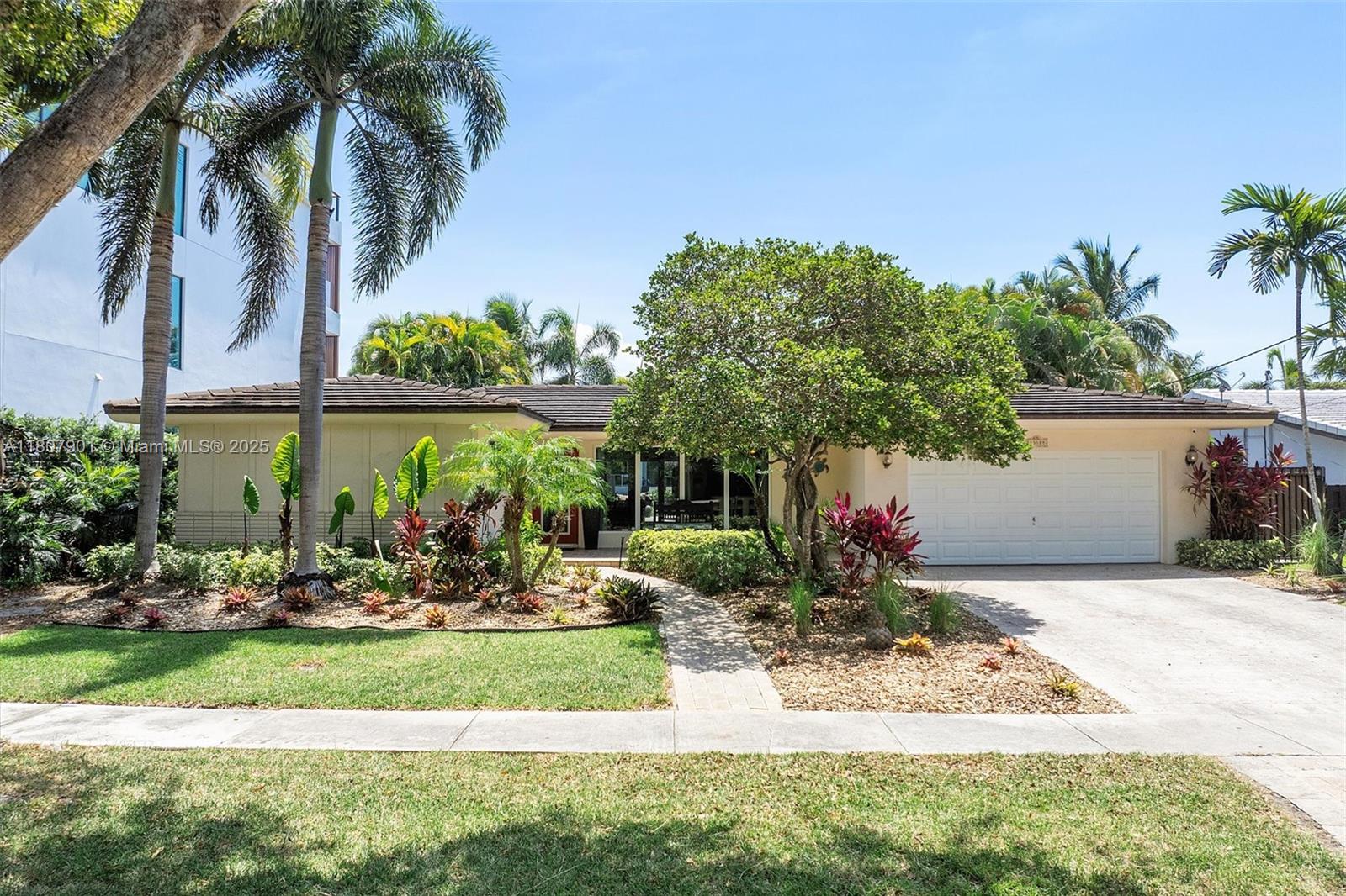 13105 Coronado Dr, North Miami FL 33181