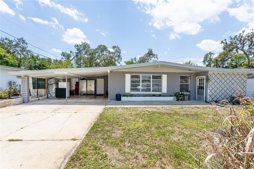 1284 VANDERBILT DRIVE