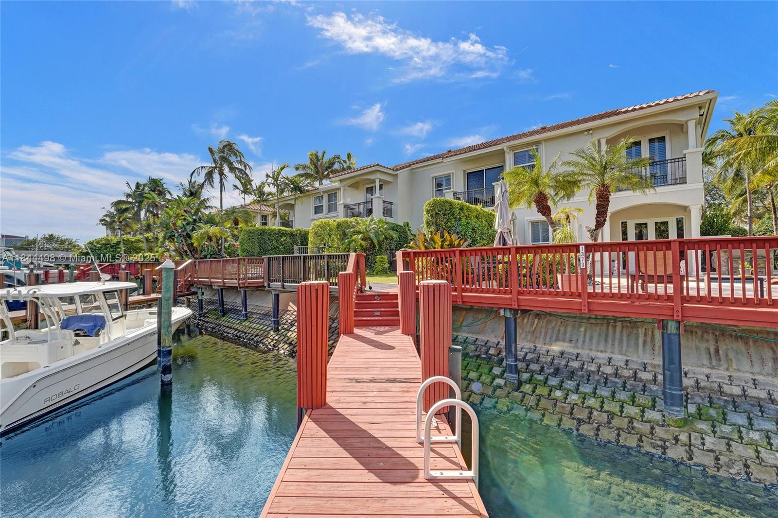 1375 Harbor Vw E, Hollywood FL 33019