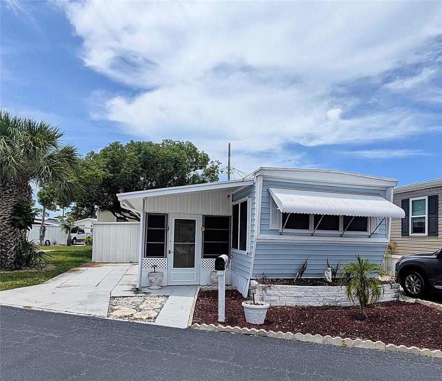 7801 34TH AVENUE N UNIT 11