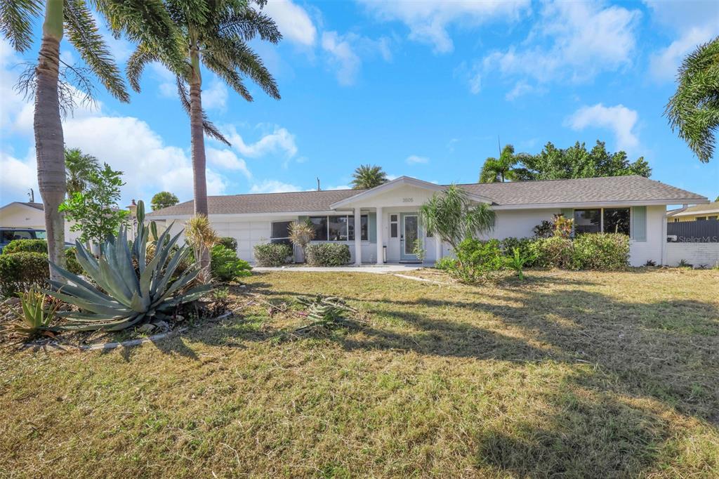 3505 HARBOR BOULEVARD