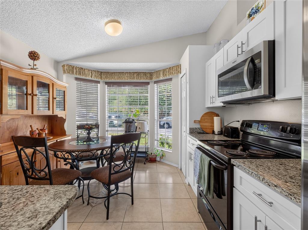 10225 CODY LANE, ORLANDO, FL — photo 3 of 23