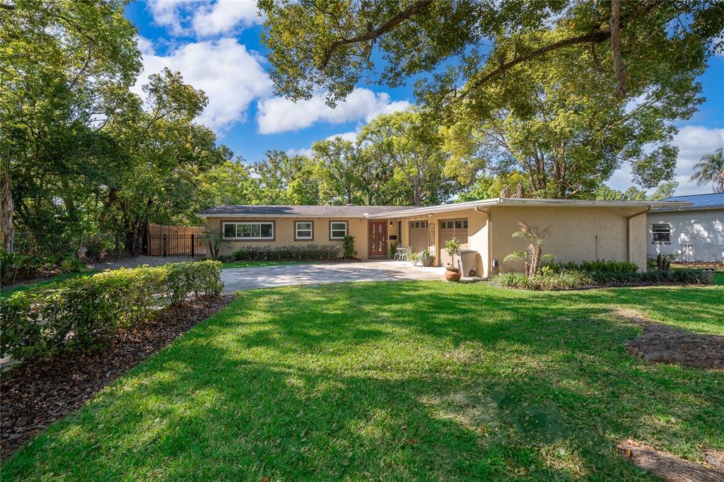 502 OAK LANE