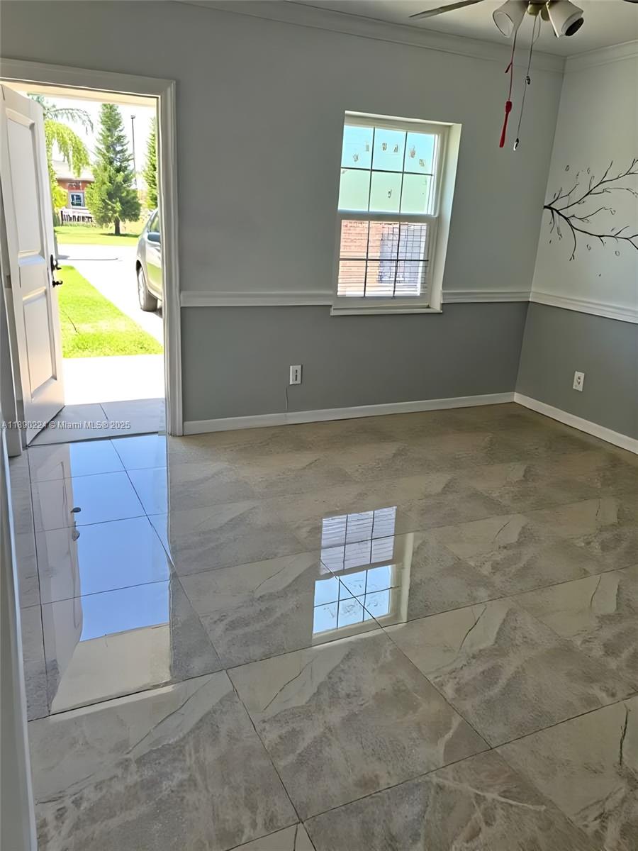 1698 NE 182nd St, North Miami Beach FL 33162