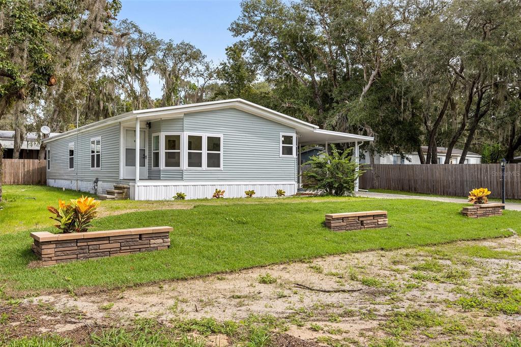 8701 SILVER TRAIL