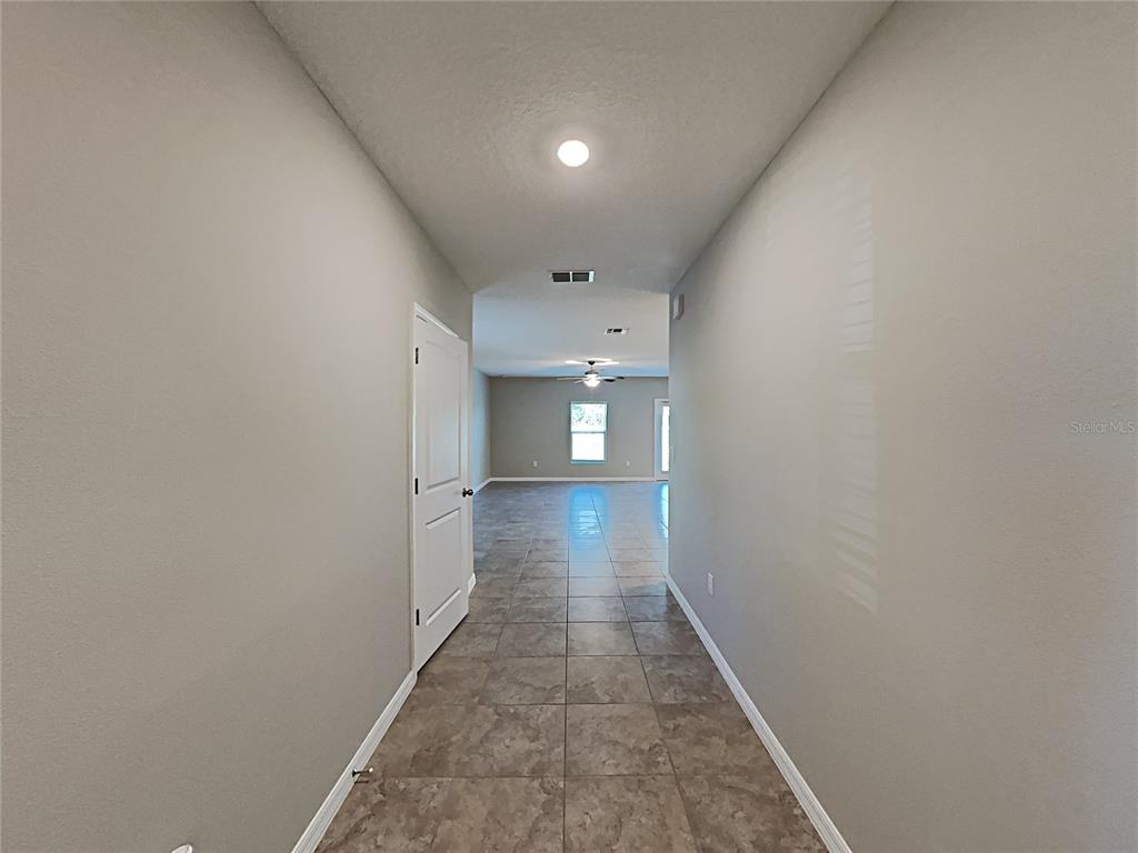 5125 WHITE CHICORY DRIVE, RUSKIN, FL — photo 4 of 30