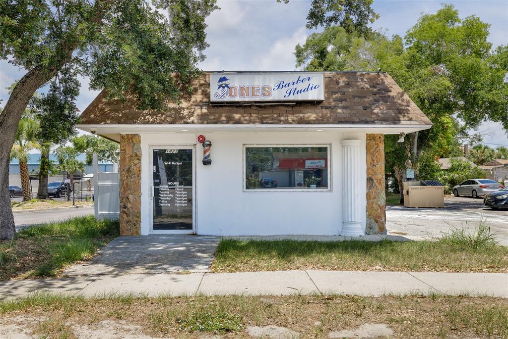 1423 18TH AVE SOUTH