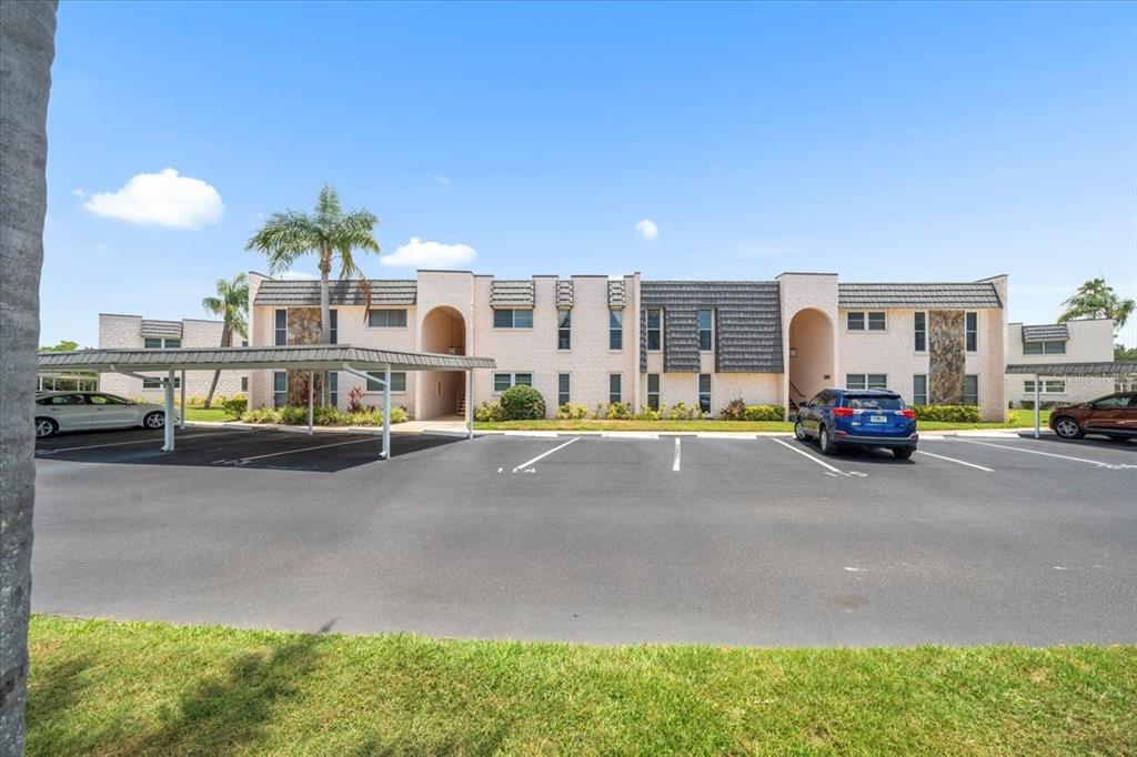 213 FERNWOOD CIRCLE UNIT 213
