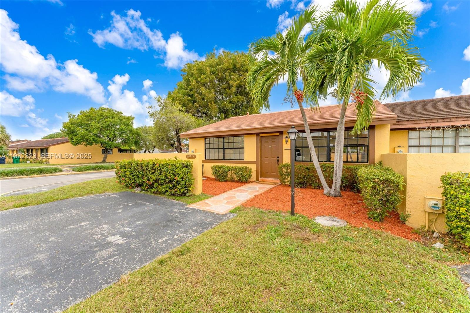 14719 SW 84th Ter, Miami FL 33193