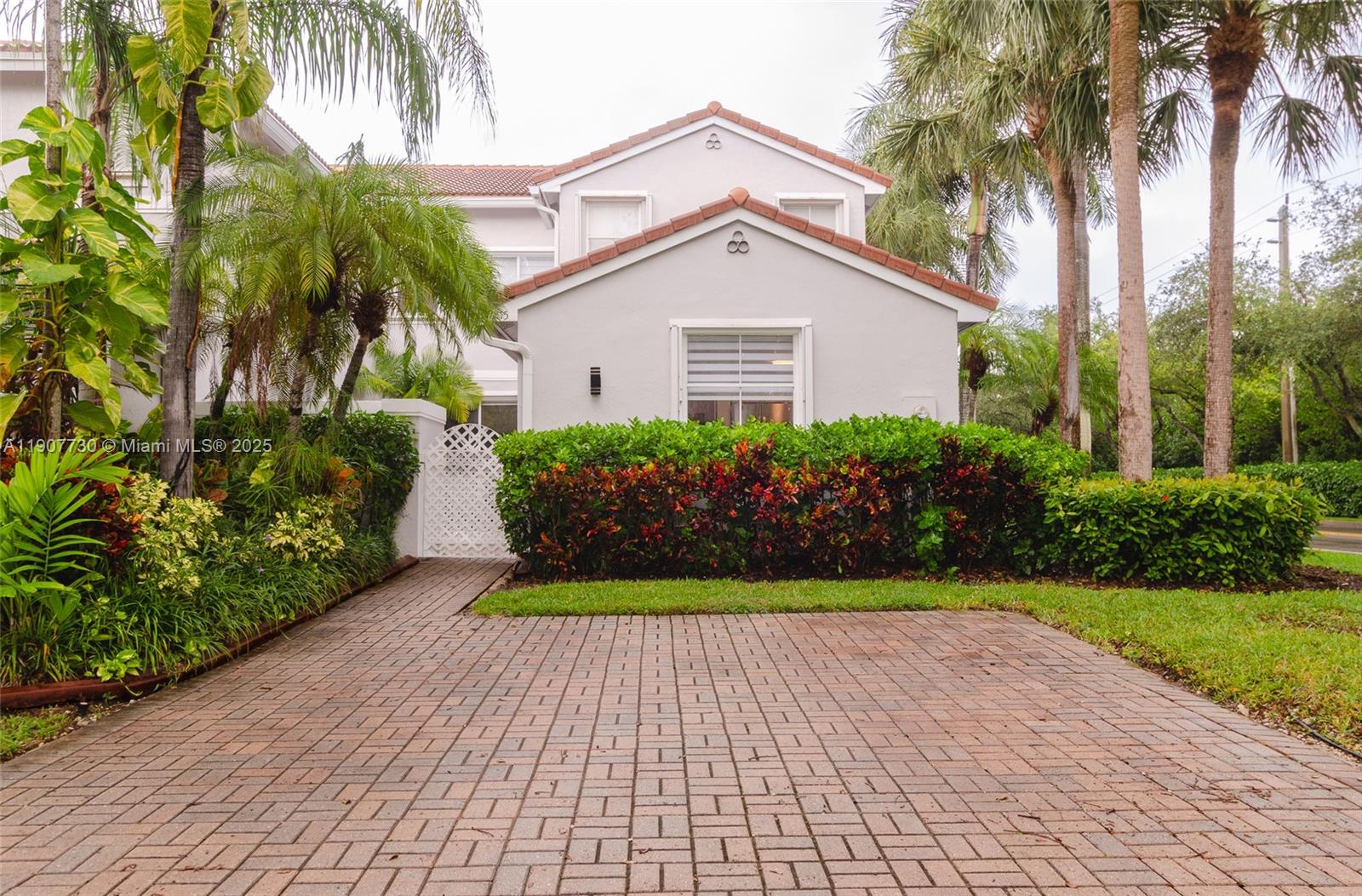 1115 Cherrypalm, Hollywood FL 33019