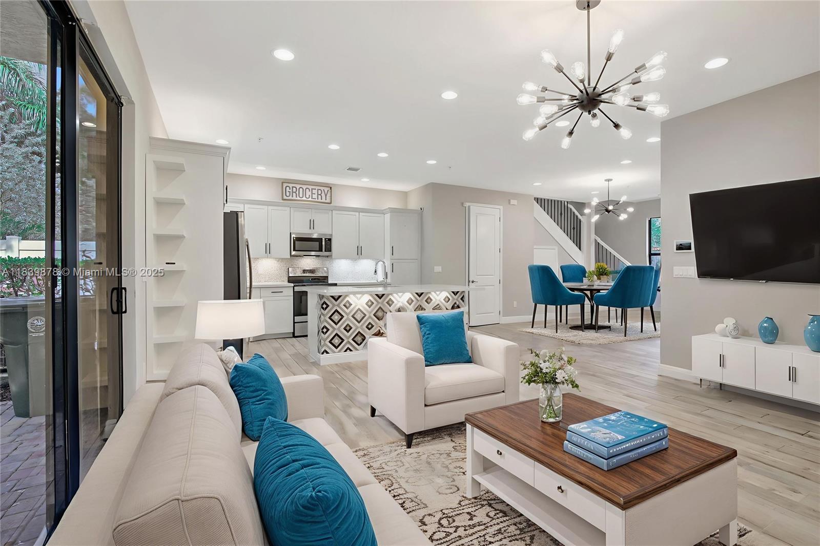20946 NW 1st St, Pembroke Pines FL 33029