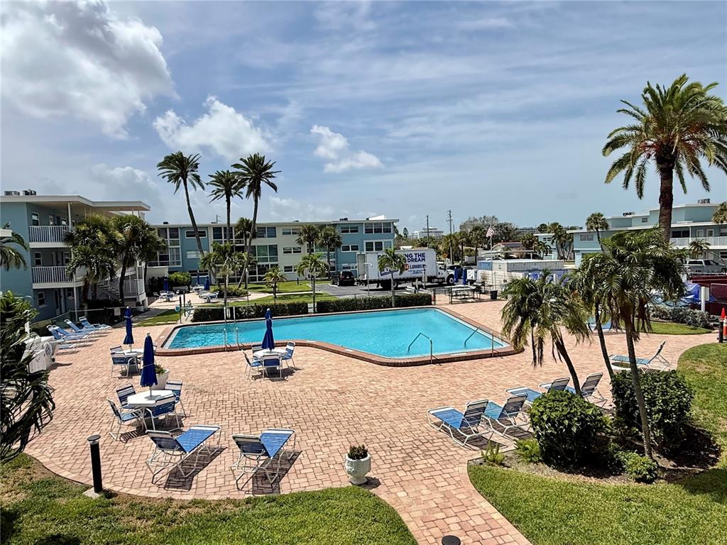 6111 E 2ND STREET E UNIT #17, ST PETE BEACH, FL — photo 4 of 30