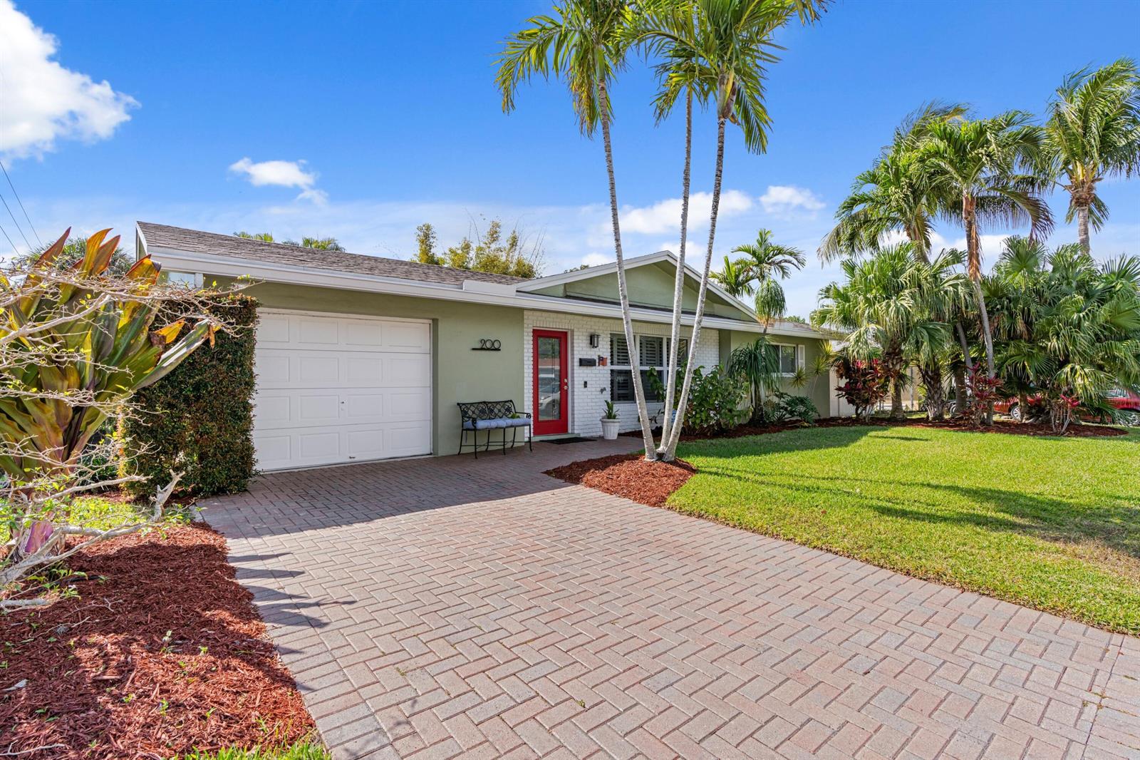 200 SW 5th Street, Boca Raton FL 33432