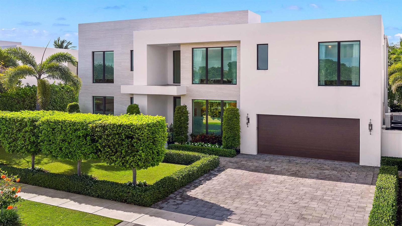 254 NE 4th Street, Boca Raton FL 33432