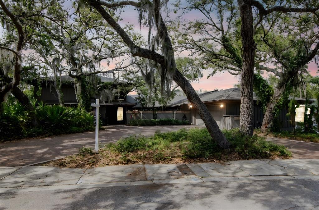 1296 WEYBRIDGE LANE, DUNEDIN, FL — photo 5 of 30