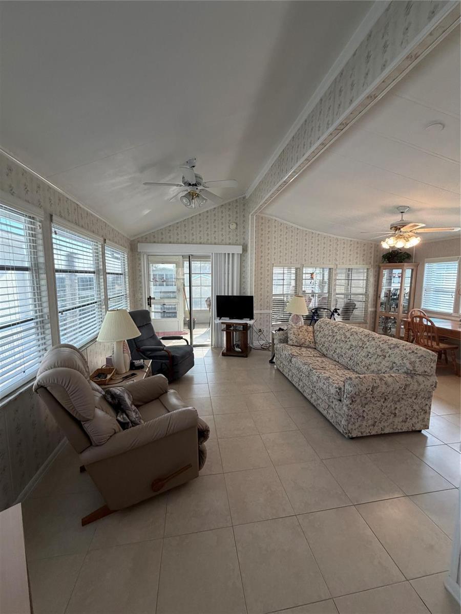 42 Turtle Road, Okeechobee FL 34974, OKEECHOBEE, FL — photo 5 of 25