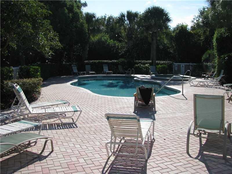 1819 HAMMOCKS AVENUE UNIT 1819, LUTZ, FL — photo 3 of 15