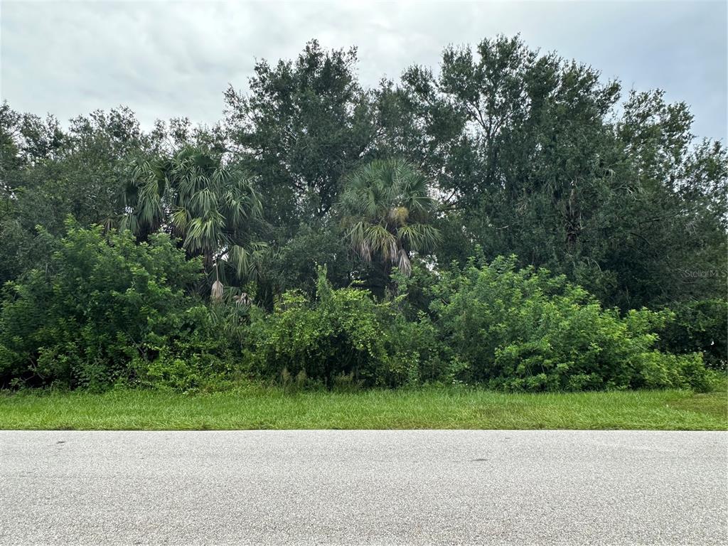 124 SUNSET BOULEVARD E, PUNTA GORDA, FL — photo 2 of 4