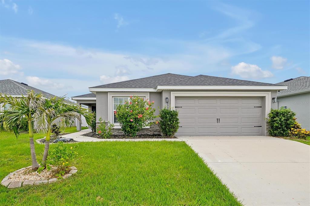 4505 HUMMINGBIRD LANE