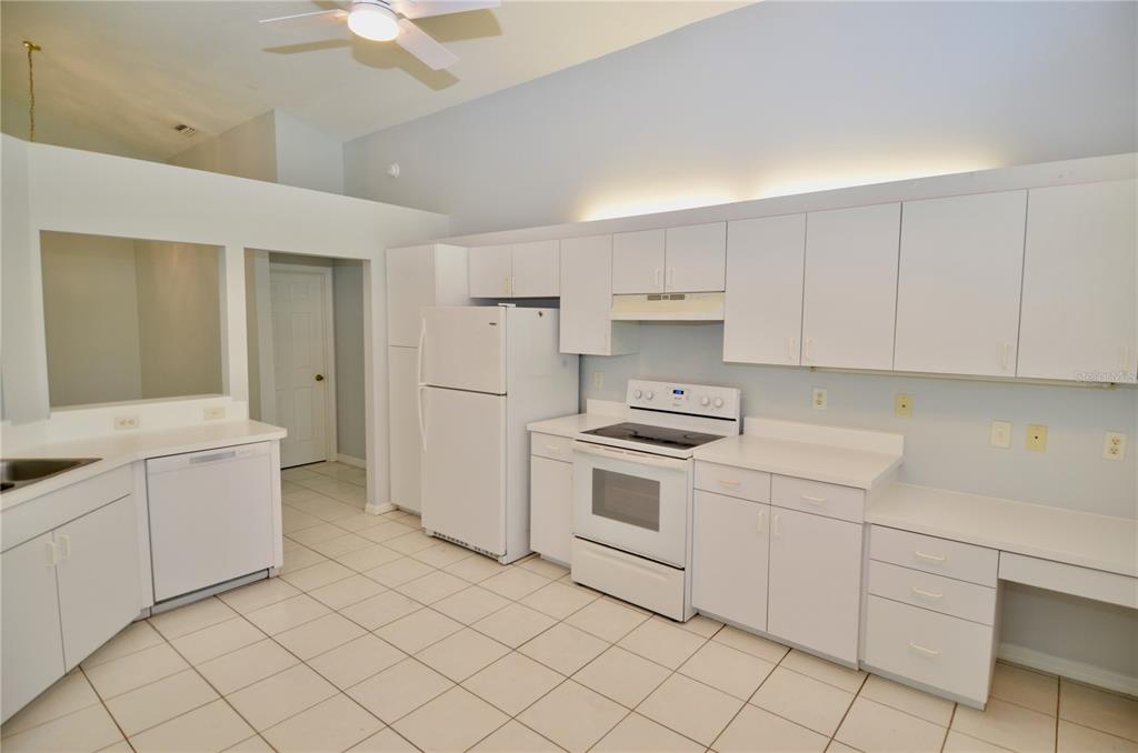 419 25TH DRIVE E, ELLENTON, FL — photo 2 of 30