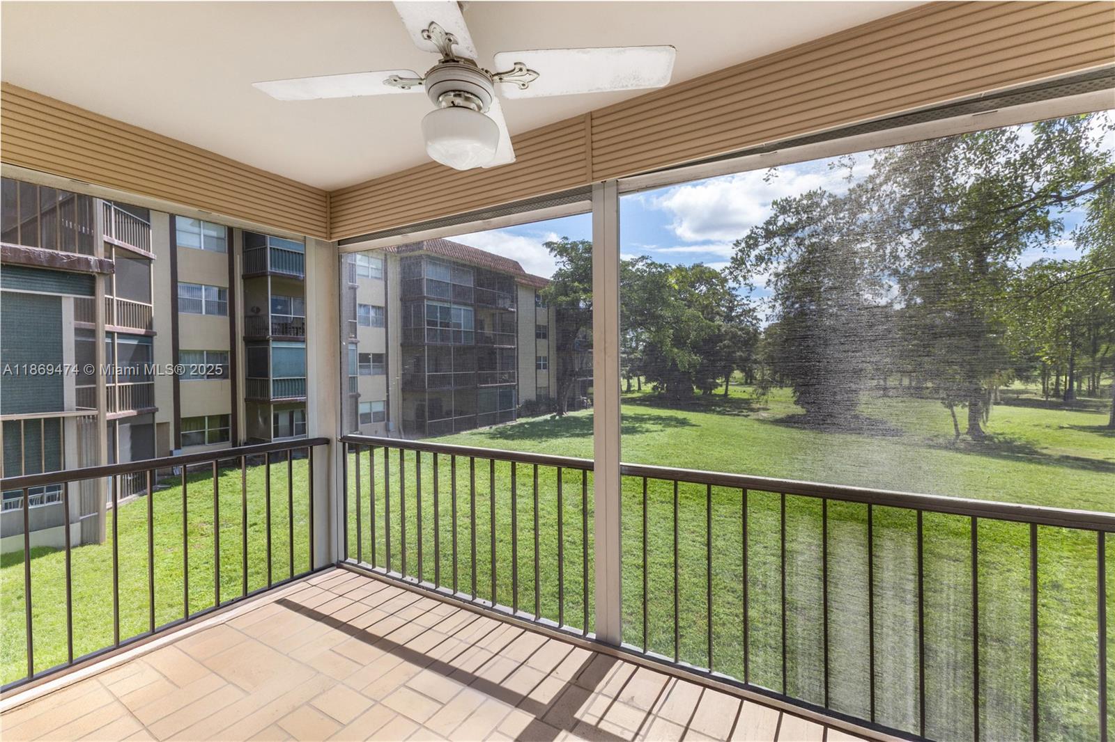 6260 S Falls Cir Dr # 203, Lauderhill FL 33319