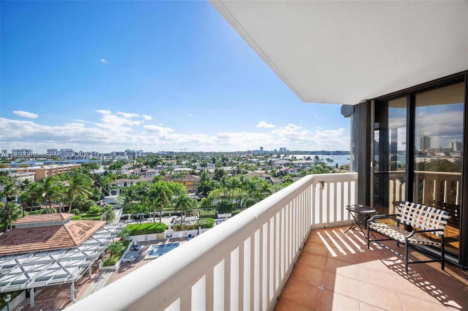 1000 E Island Blvd # 803, Aventura FL 33160