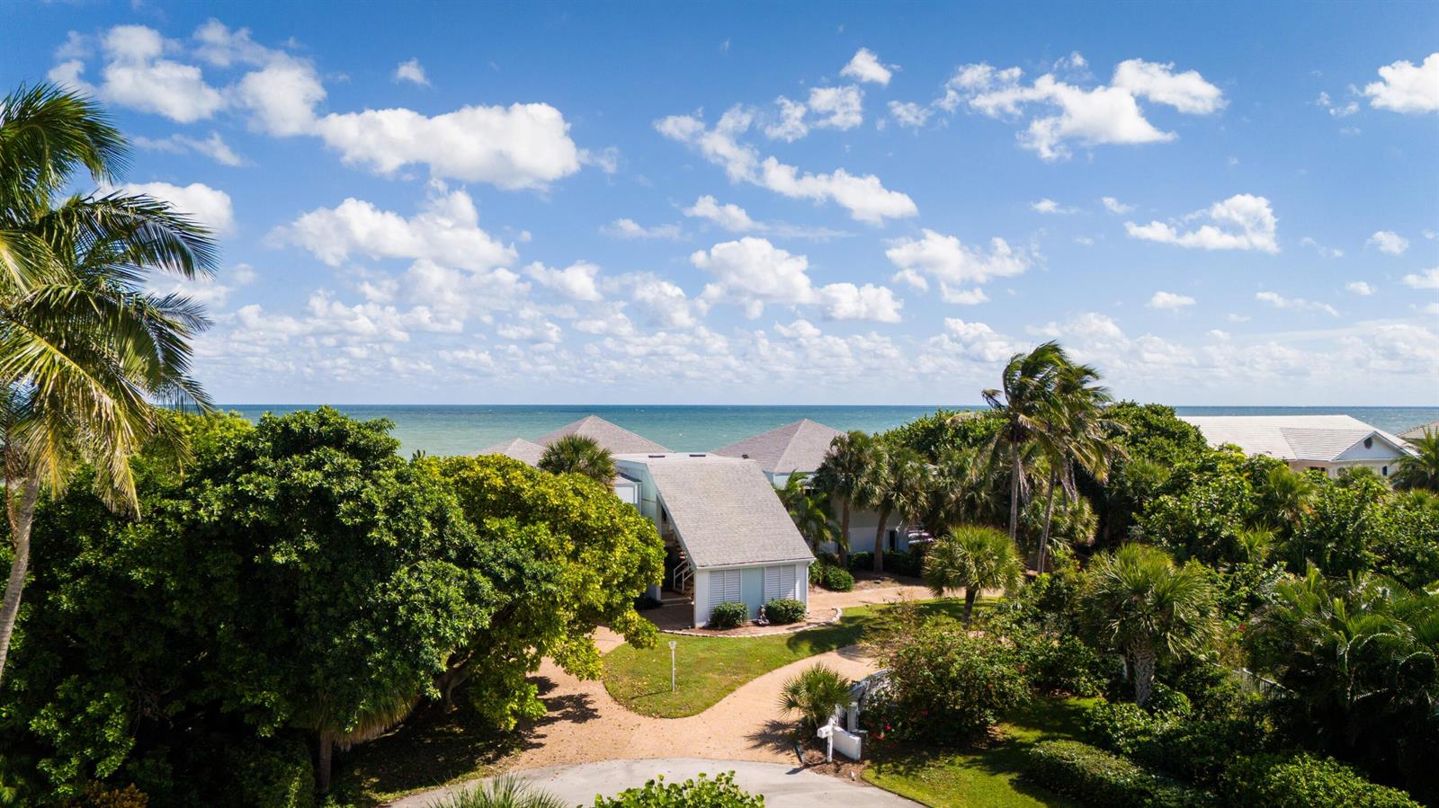 002 Holoma — INDIAN RIVER SHORES, FL
