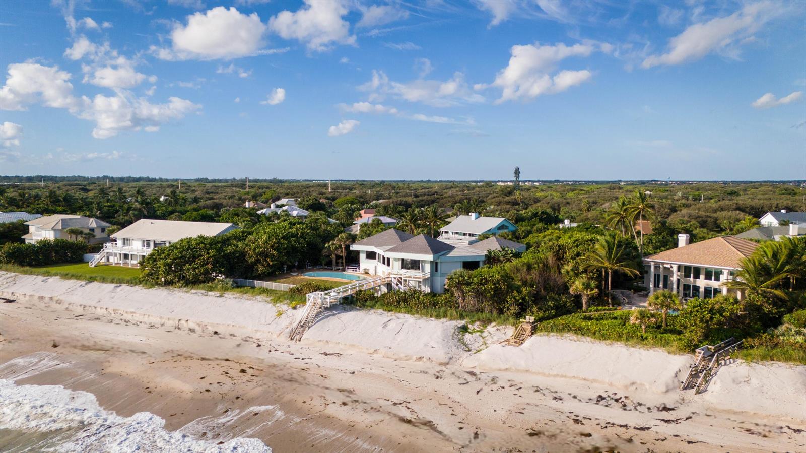 003 Holoma — INDIAN RIVER SHORES, FL