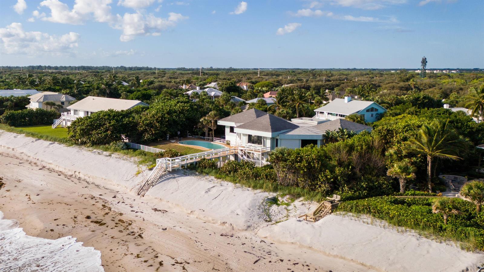 004 Holoma — INDIAN RIVER SHORES, FL
