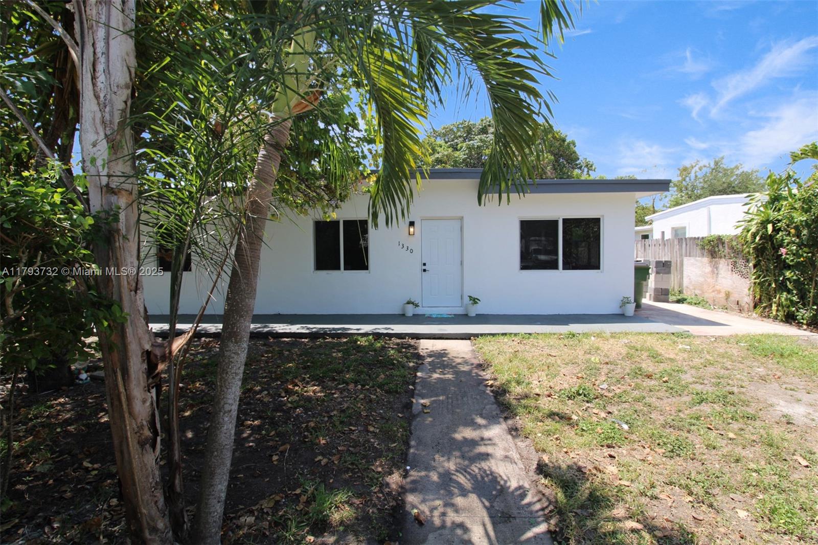 1330 NW 122nd St, North Miami FL 33167