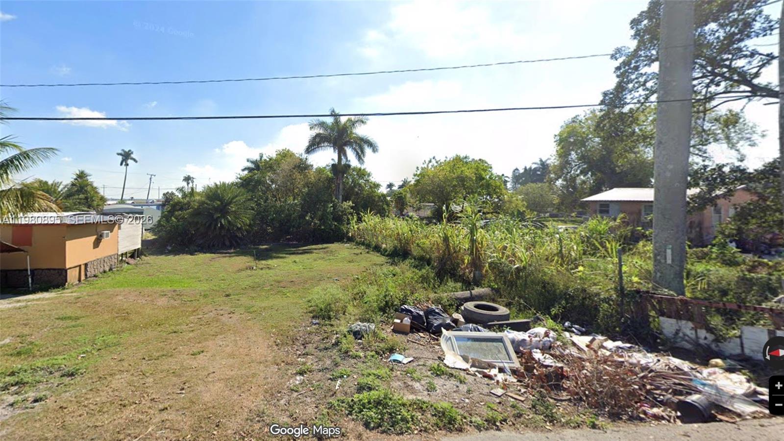 205 SE 1st Ave, South Bay FL 33493