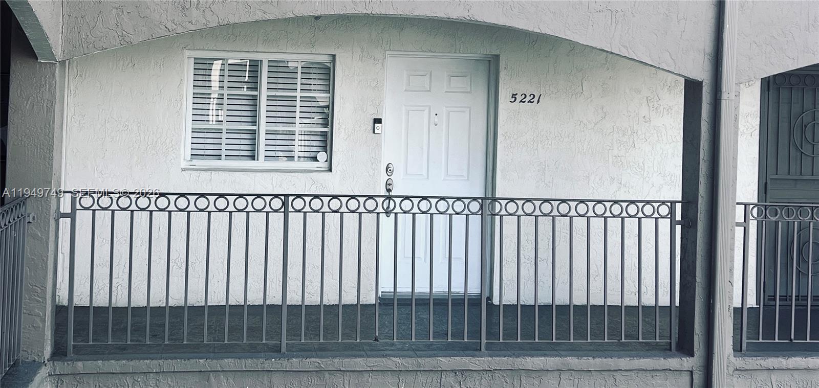 8851 NW 119th St # 5221, Hialeah Gardens FL 33018